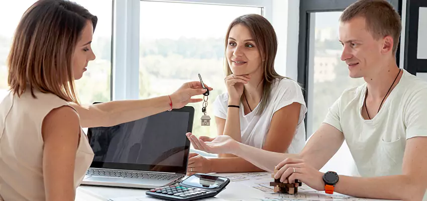 Situations Where Selling Your Apartment is Most Practical in East Meadow, NY