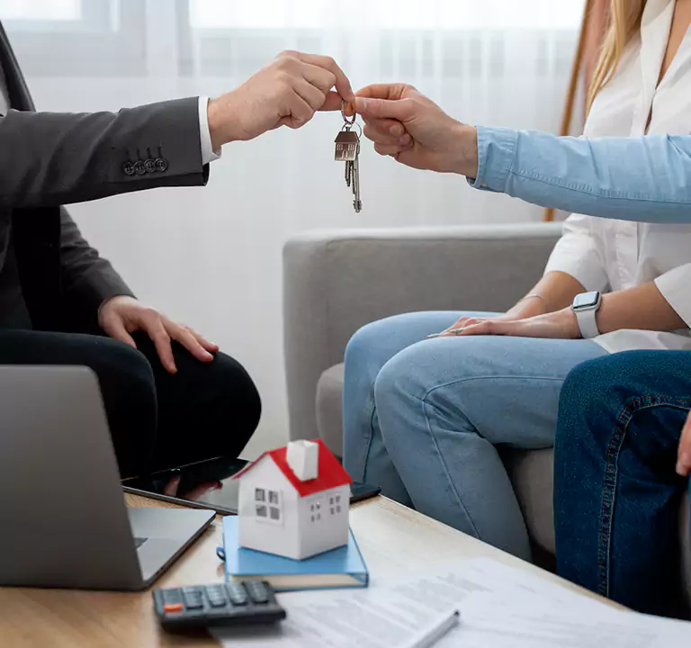 The Top Notch Company to Sell House in Rough Neighborhood for Cash in East Meadow, NY